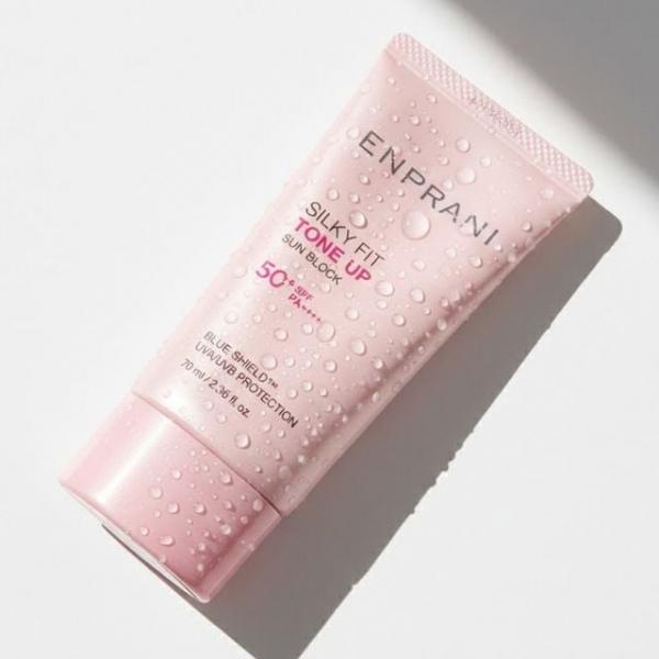 화사하고 생기있게 핑크빛 피부 톤업 선블록 70ml
