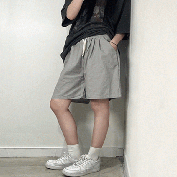핀턱 밴딩 와이드 버뮤다 숏 팬츠 반바지 [2color 5부 여름 츄리닝 바지 면 그레이 블랙 데일리 트레이닝]