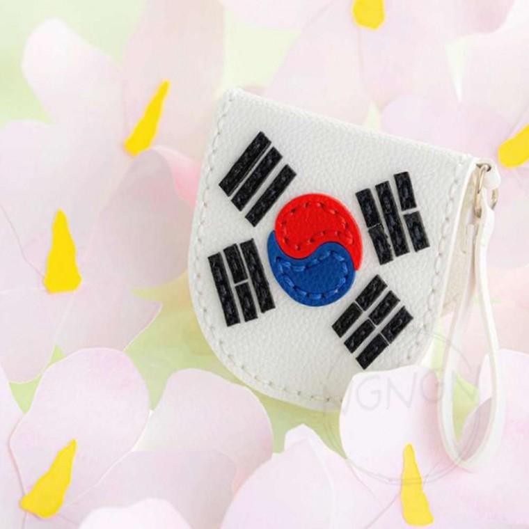 가죽태극기 동전지갑 바느질놀이 어린이DIY 유아미술키트 어린이집미술교구 미술수업용품