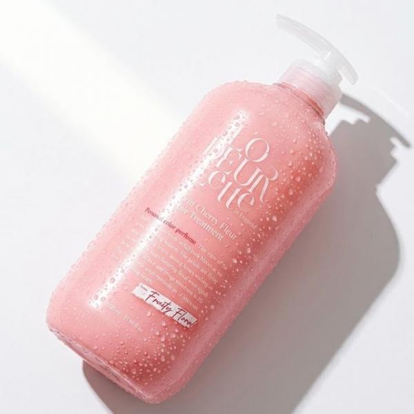 봄날 벚꽃 나무 꽃내음을 담은 헤어 트리트먼트 1000ml