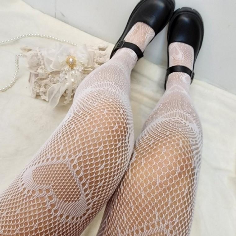 하트 무늬 망사 스타킹