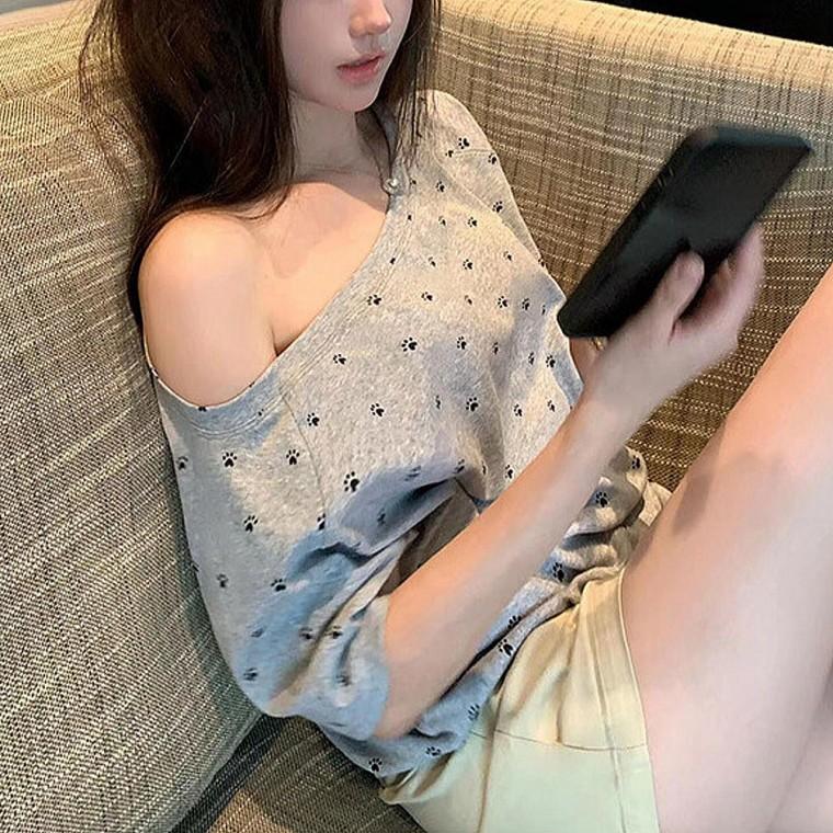 티셔츠 인기 여성 여름 데일리룩 반팔티 슬리브 신상