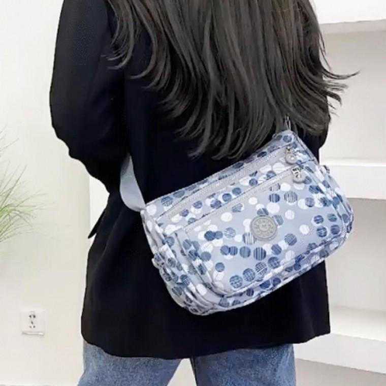 여성 데일리 캐주얼 숄더백 나들이 나일론 크로스백 가방