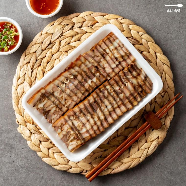 B의식탁 돼지 머리 편육 고기 요리 개업식 고사 음식