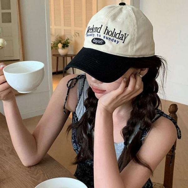 여성 남성 헤어아이템 Weekend holiday 배색 패션템 볼캡