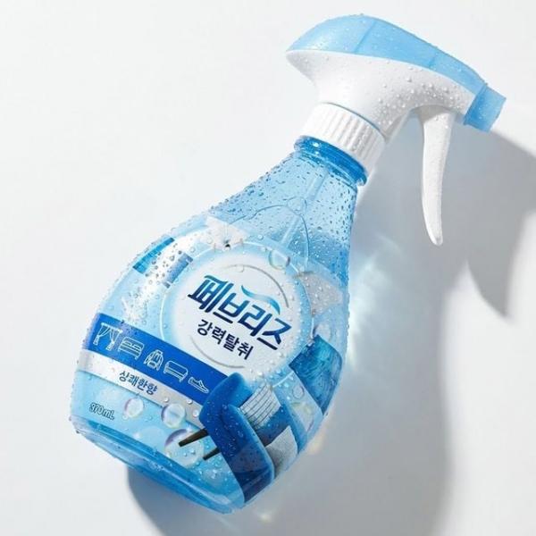 자꾸 뿌리고 싶어지는 시원한향 냄새 섬유탈취제 370ml