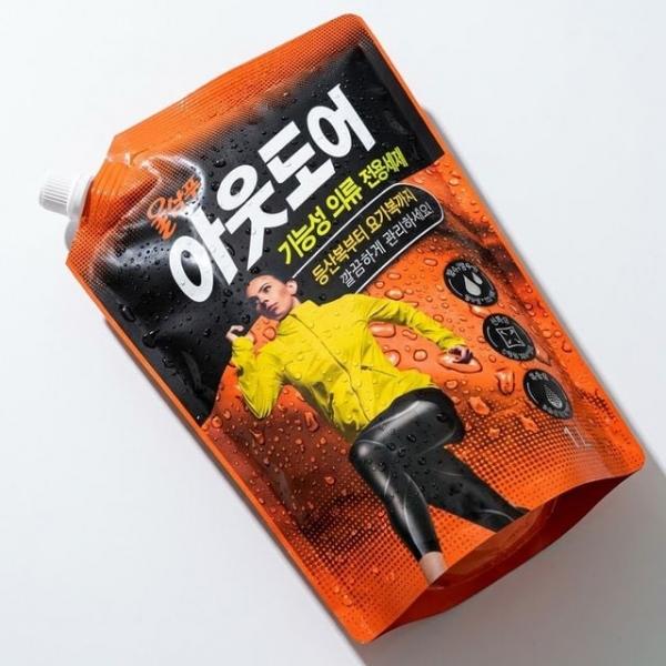 등산복부터 요가복까지 깔끔하게 관리하세요 울세제 1L