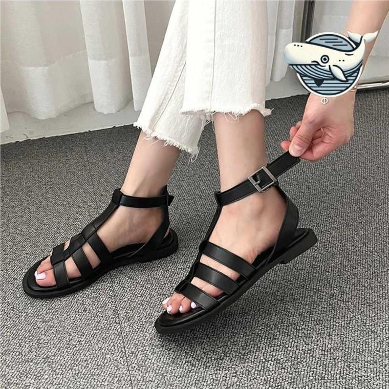 블랙 샌들 스타일리시 여름 스트랩 편안한 버클