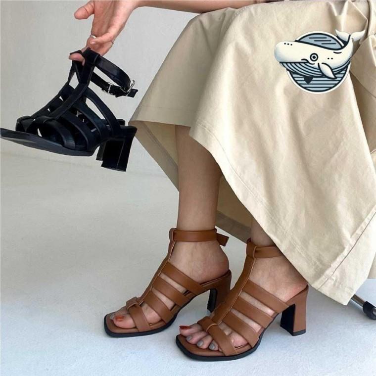 스트랩 브라운 발목 힐 여성 트렌디한 블랙