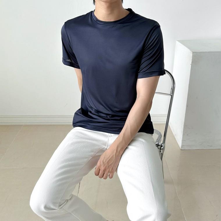 쿨 반팔 티셔츠 남자 데일리 남성의류