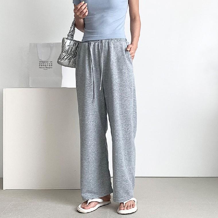 여성 데일리 일자 통바지
