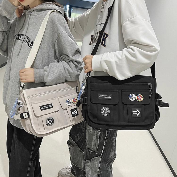 투포켓 메신저백 키링포함 가방 데일리백