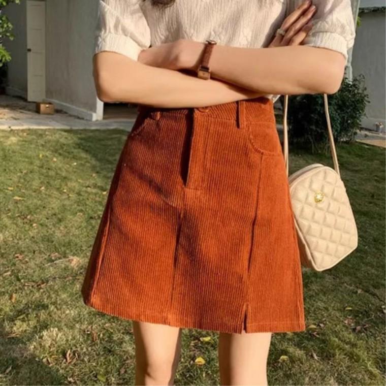 모던심플 골덴 A라인 20대여자옷 데일리코디 여성스커트패션 미니스커트