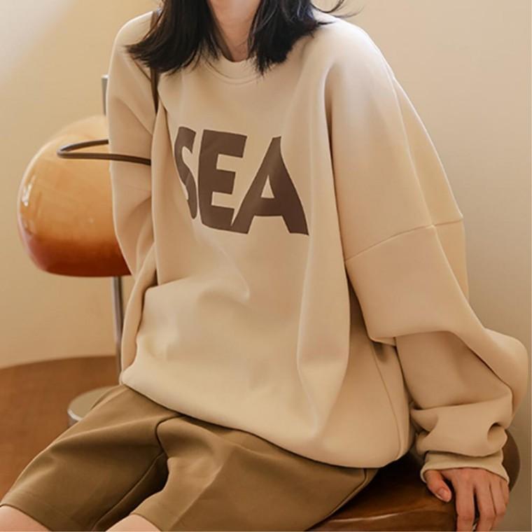 루즈핏 베이지색 기모 코디하기쉬운 깔끔한 데일리코디아이템 여자맨투맨티