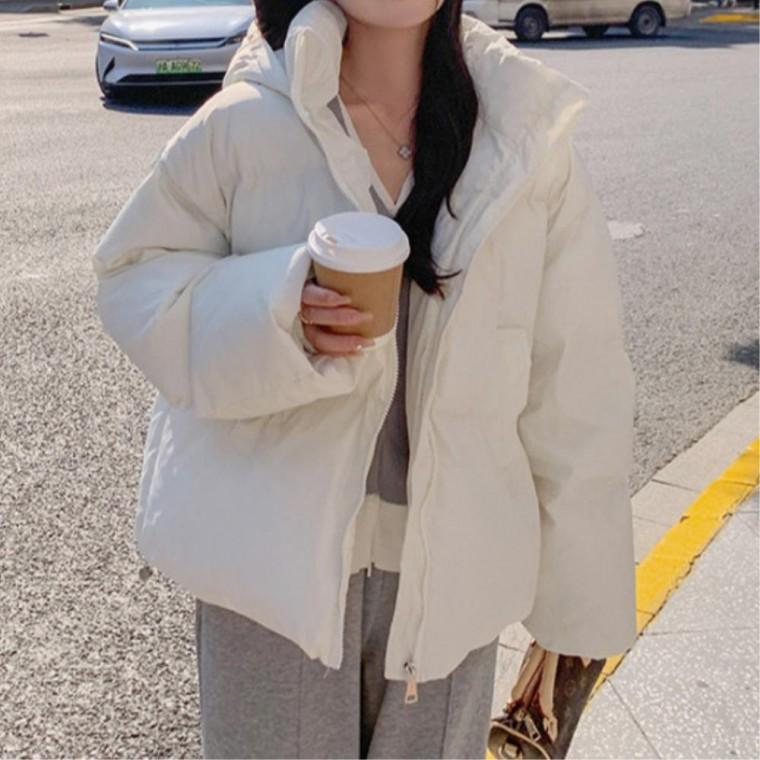 여성라운드패딩 가벼운외출 경량 여학생선물 여자후드점퍼 숏패딩 20대여성