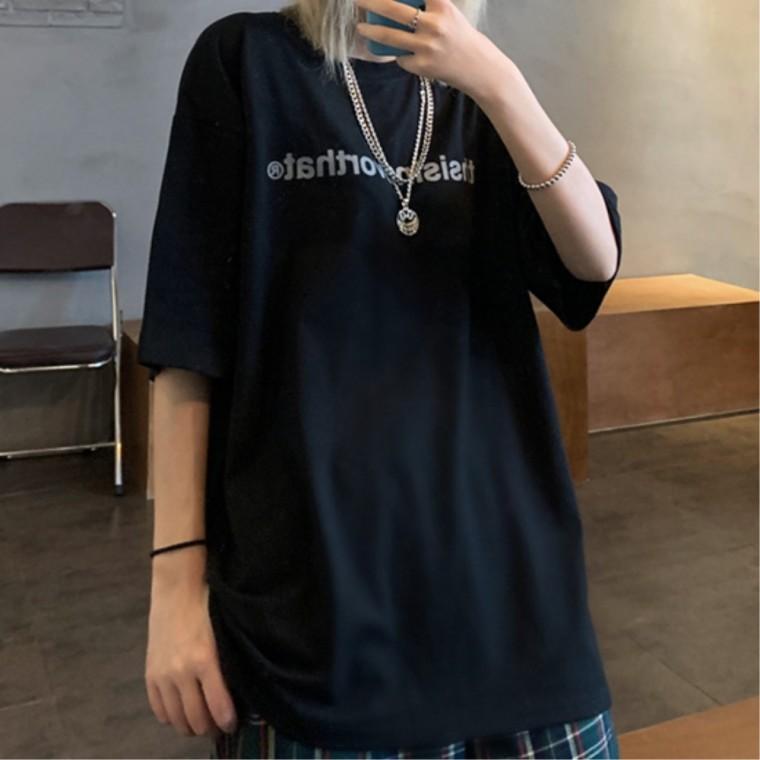 오버핏 반팔박스티 심플 일상룩 여성 일상코디룩 30대여성 로고티 20대여성