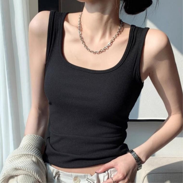 쫀쫀한나시 일상코디룩 스퀘어넥 민소매 세련된느낌 편한 심플룩코디 이너