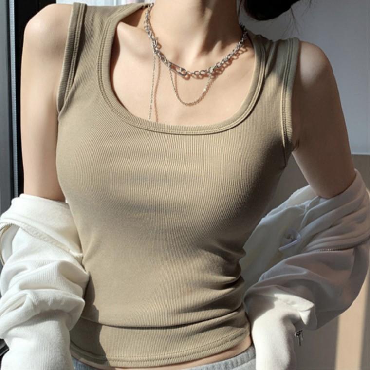 이너티 해수욕장 민소매 20대여성 여성모던룩 슬림핏나시 여성캐주얼티셔츠