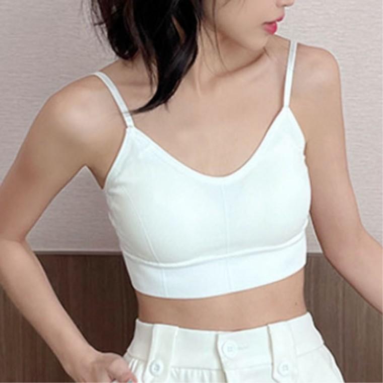 나시 해수욕장 젊줌마 여름 데일리룩아이템 탑 민소매 이너 끈조절 일상룩
