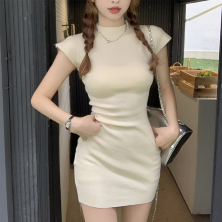 원피스 여성 하이넥 미니 캡소매 슬림핏