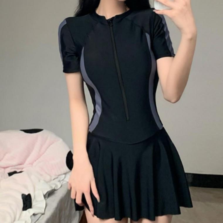 플레어 원피스형 래쉬가드 여성 수영복 바캉스룩