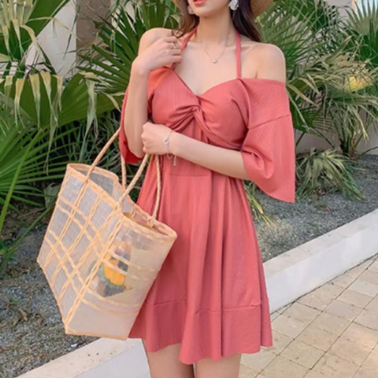 홀터넥 오프숄더 러플 수영복 여성스러운수영복 휴가룩 바캉스