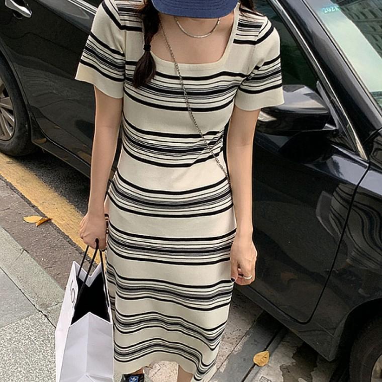 여자 반팔 데일리룩 스퀘어넥 A라인 롱원피스