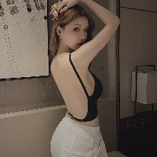 [125000137] 등짝제일넓은브라 실리콘브라 성능 좋은 누드 언더 수영복 브라 팬티 브라 몰드브라 자수 여성