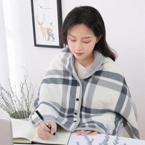 플리스 극세사 입는 담요 따뜻한 체크 블랭킷 거실 쇼파 휴대용 캠핑 이불 블랭킷 극세사 캠핑 입는