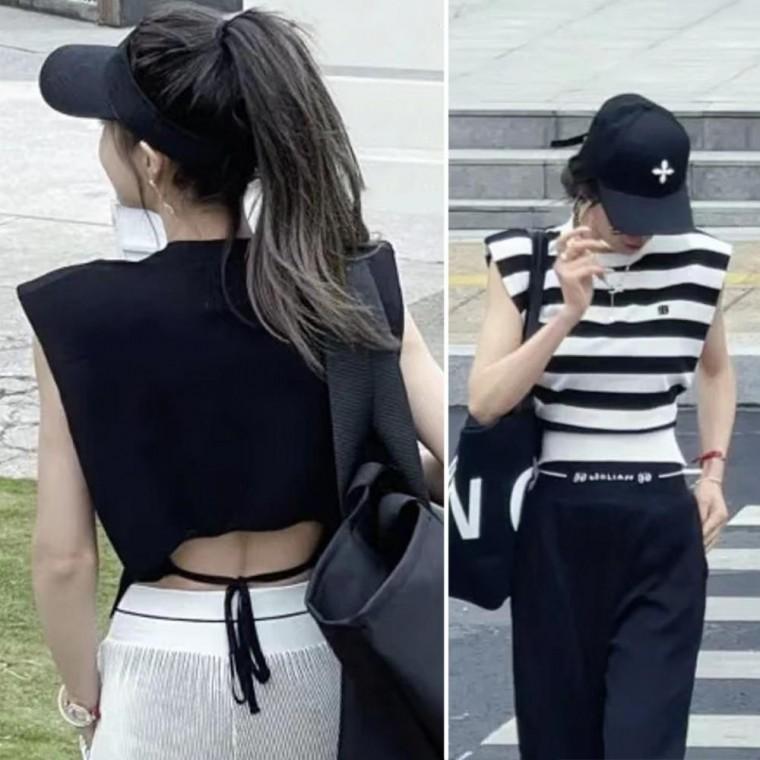 유러피안 허리끈 모던민소매 IT23069 구제필링 티숙 면티 나시 시원한 민소매 브이넥 여성 산 골지 티 헬스