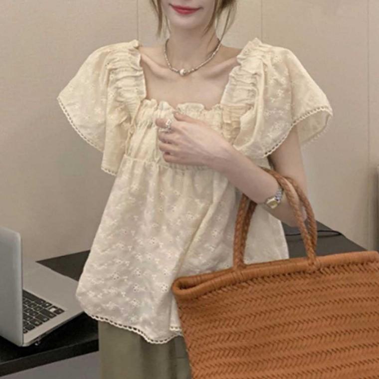 여름브라우스 여름 반팔 면소재 여성 여름반팔블라우스 펀칭 레이스 데이트룩 블라우스 시원한 상의 코디