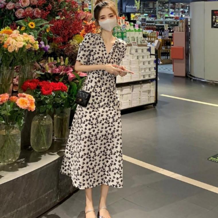 여름원피스 브이넥원피스 크로바 치마 원피스 반팔 러블리 패턴 여름 롱 브이넥 여성