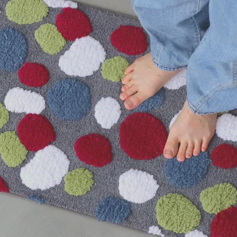 빨아쓰는 푹신한 발매트 침실 현관 러그 돌맹이 50x80