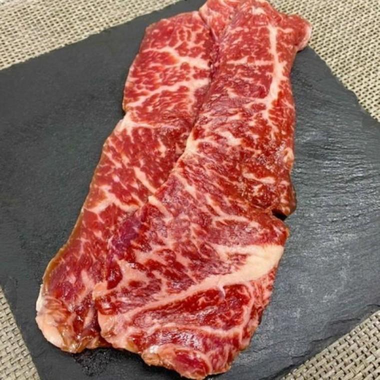 부드러운 소고기 채끝살 1등급 육우 소고기 채끝살 600g