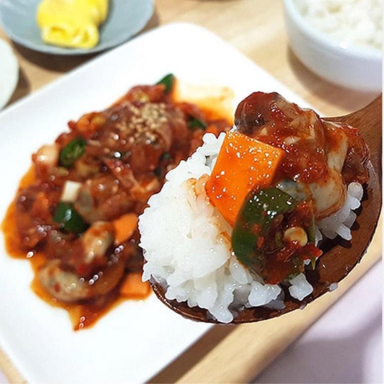 특제양념으로 버무린 신선한 통영 생굴무침 330gx5팩