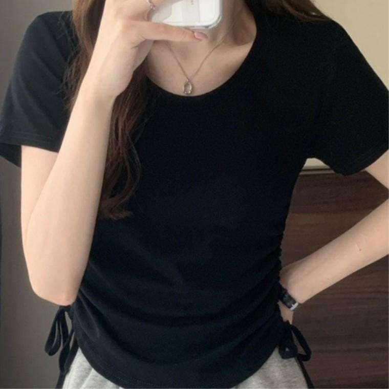 옆셔링 여름반팔 크롭 반팔 여름 데일리룩아이템 여성반팔티 여리핏 티셔츠 일상룩 여성모던룩 세련된느낌