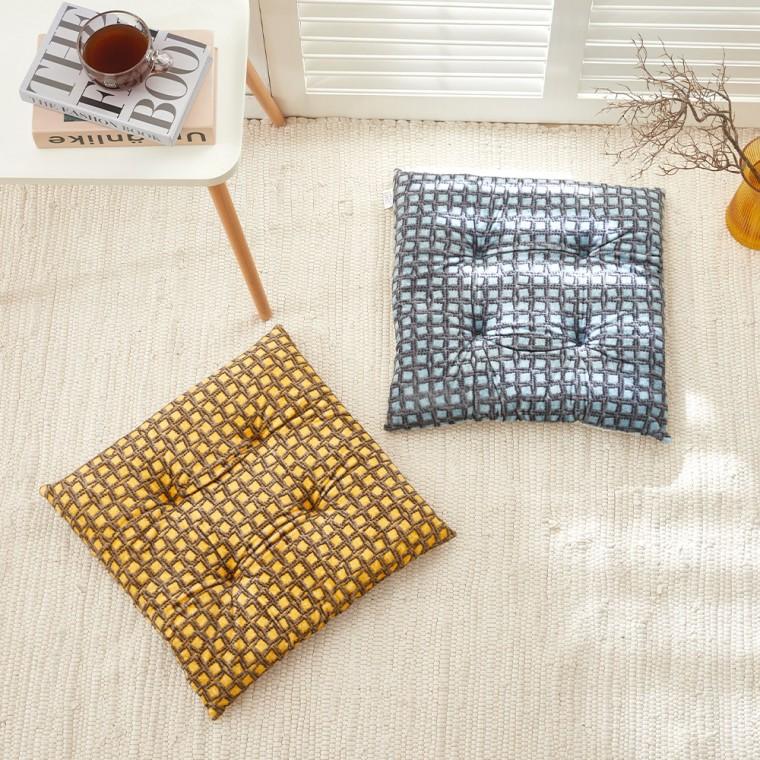 스퀘어 2mm 극세사 방석 (50x50)