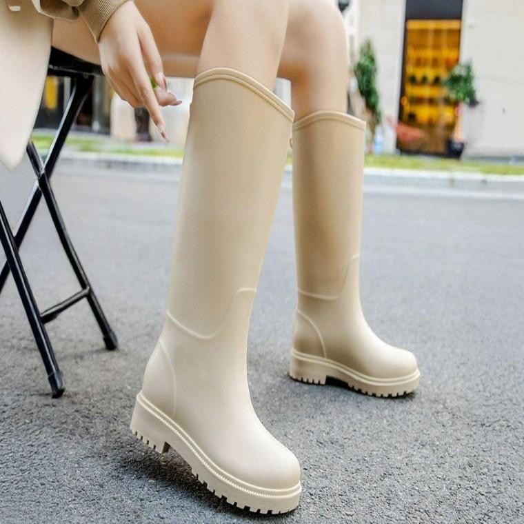 여성 캐주얼 하이핏 레인부츠 2컬러 심플 디자인 소프트 숏 장화
