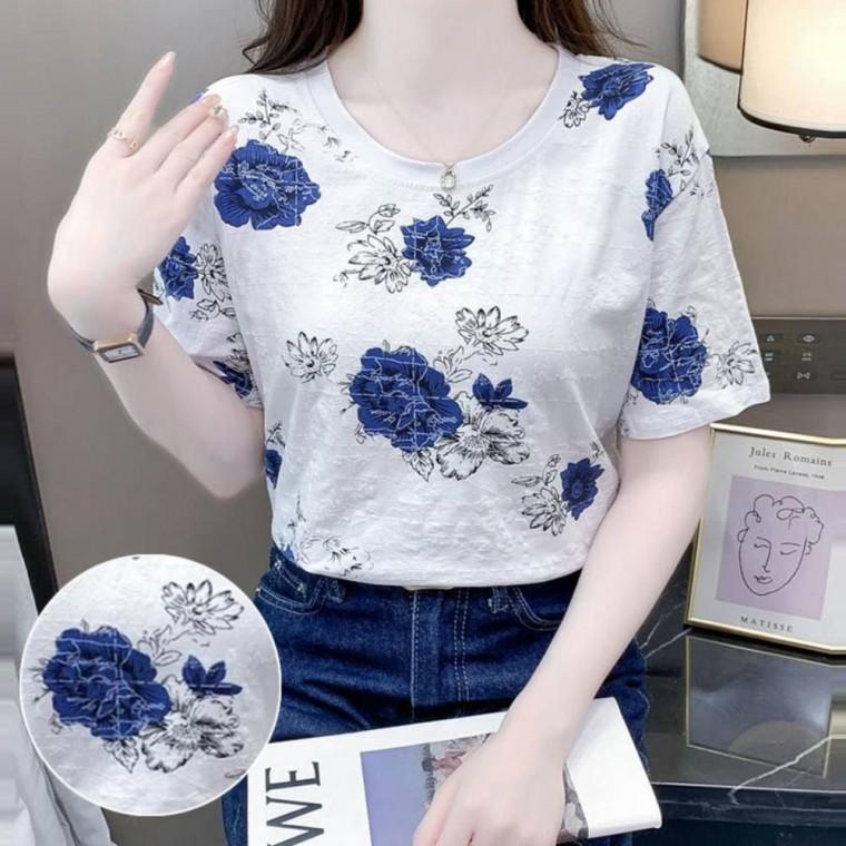 강렬한 입술넥티 흰반팔티 블루장미 여자박스티 여자흰티 코디 여자여름니트티