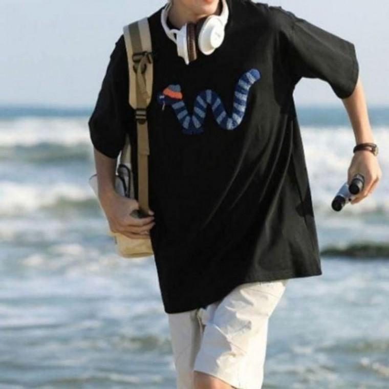 남자 반팔 티셔츠 캐주얼반팔티 데일리티셔츠 남성반팔티 여유핏 스타일 귀여운 여름티셔츠 면티 오버핏