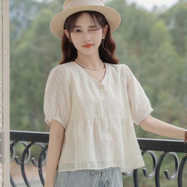 프릴 크림 러블리핏 레이스 자수 A라인 반팔 프릴반팔 여름 반팔블라우스 플레어 여성 여성블라우스 블라우