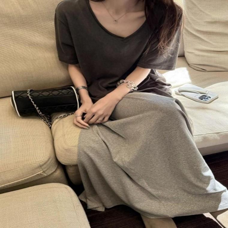 여성 여리한 3컬러 넉넉라인 가벼운 여름 V넥 반팔티셔츠