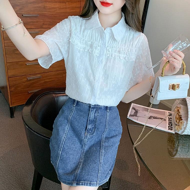 여성 카라 자수 흰색 프릴 반팔셔츠 여름룩