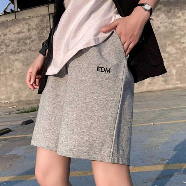 포켓 와이드 하프 팬츠 여성 자수 레터링 반바지 스트릿 캐주얼 포인트 여름 루즈핏
