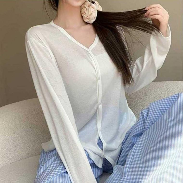 여행 룩 준비 여름 가디건 루즈핏 코디 시스루 브이넥