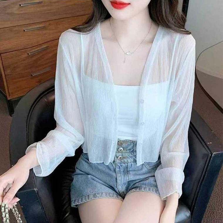 바캉스 룩 휴가지 코디 여자 여름 시스루 크롭 가디건
