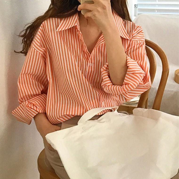 남방 루즈핏 스트라이프 코디 여자 2컬러 줄무늬 셔츠 여름