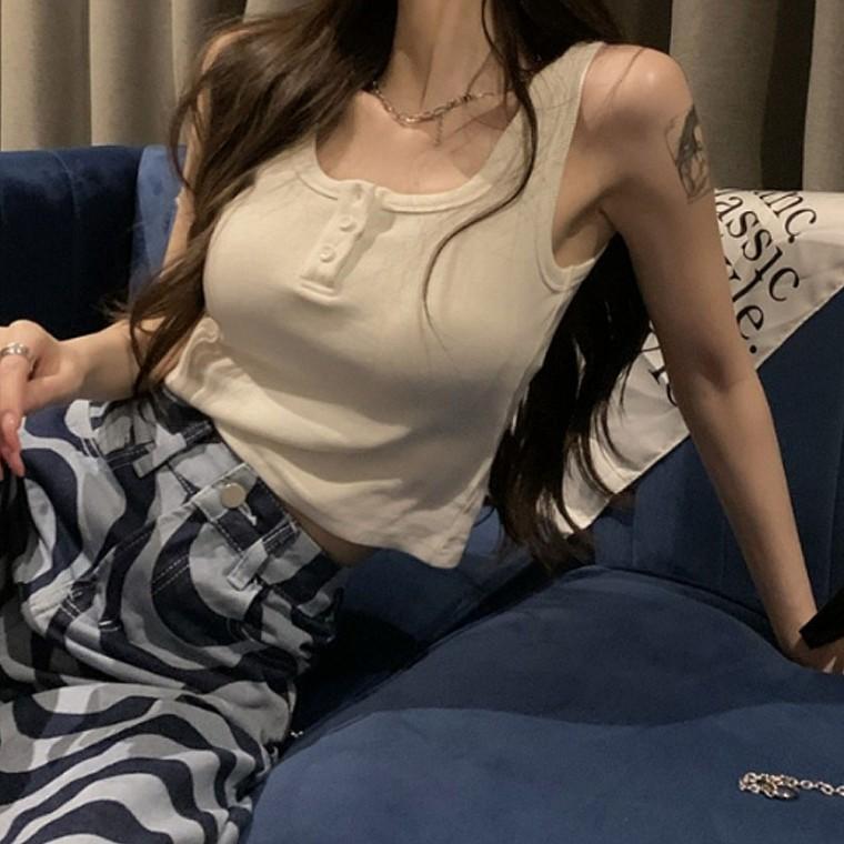 여자 골지 버튼 라운드 슬리브리스 이너 크롭탑