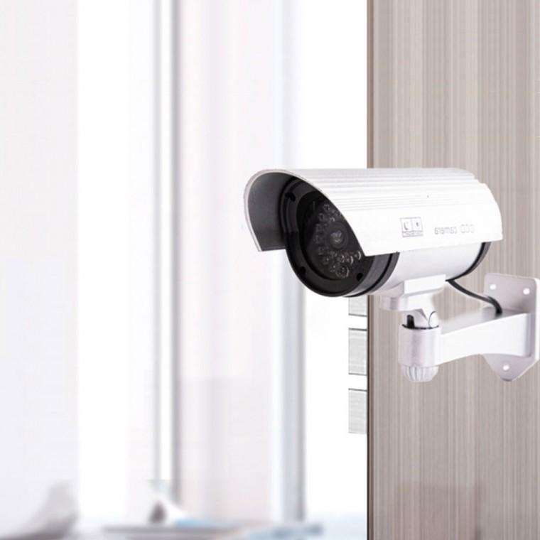 방법용 가짜 CCTV 모형 주차장 현관문앞 창고 도난 방지 CCTV