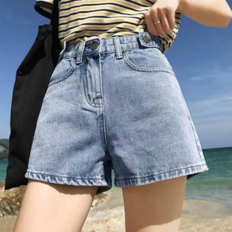 여성 캐주얼 데님 반바지 단추 포인트 청 숏팬츠 데일리 캐쥬얼